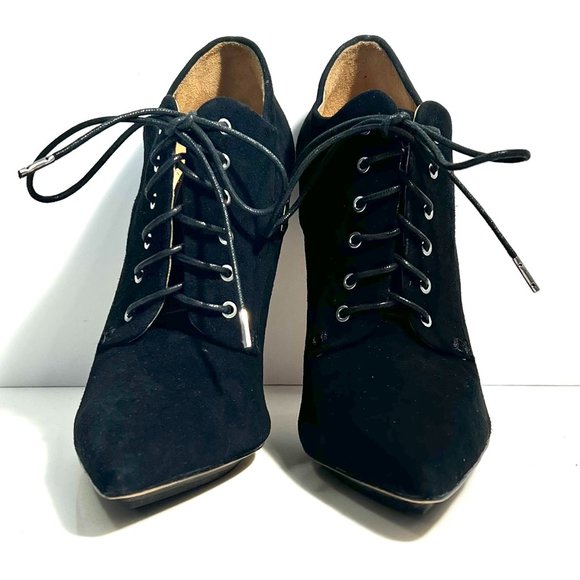 NIB LAMB Isabella Black Suede Lace Up High Heel bootie US 9 EU 39 - Picture 1 of 12
